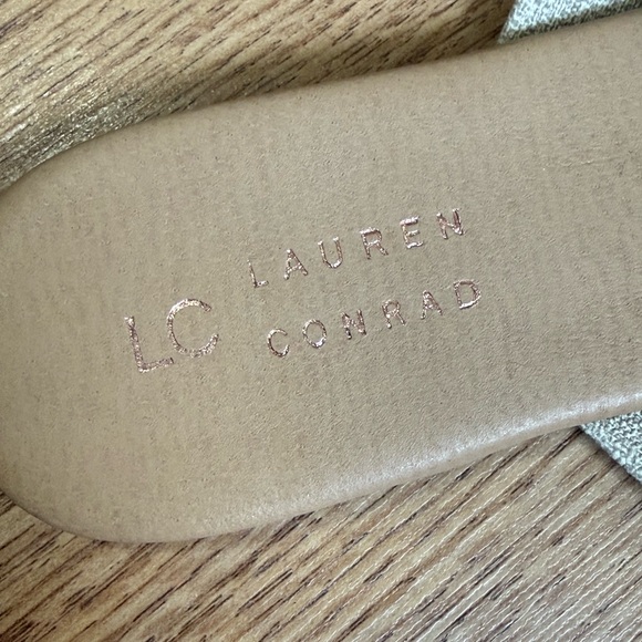 LC Lauren Conrad Women's Cream and Tan Crisscross Sandals - Picture 3 of 4